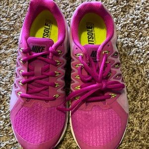 Nike Vomero 9 shoes. Never worn. Brand new!